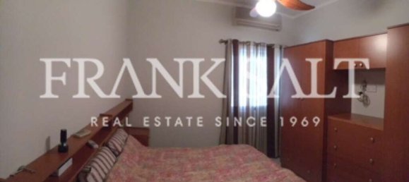 3 bedrooms Apartment in Marsalforn, Malta No. 5612 8