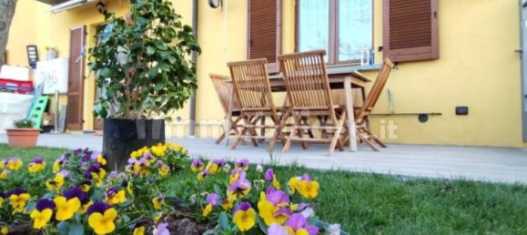 3 bedrooms Apartment in Fino Mornasco, Italy No. 12470 10