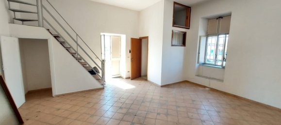 2 rooms Duplex in Nocera Superiore, Italy No. 142826 3