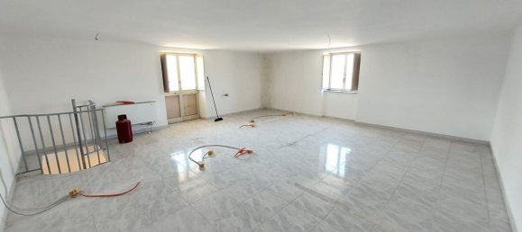 2 rooms Duplex in Nocera Superiore, Italy No. 142826 9