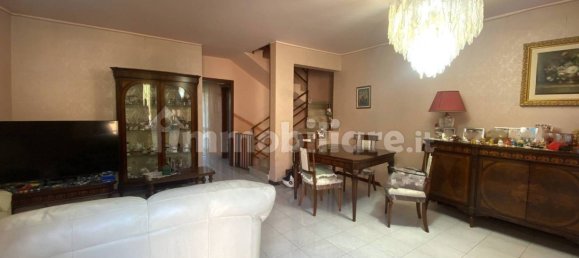 3 Schlafzimmer Villa in Catania, Italy, Nr. 325471 4