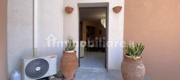 3 Schlafzimmer Villa in Catania, Italy, Nr. 325471 3