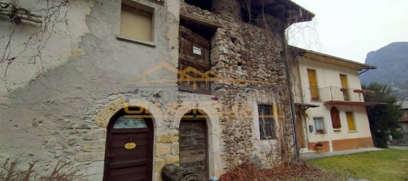 3 Schlafzimmer Haus in Lenna, Italy, Nr. 91584 31