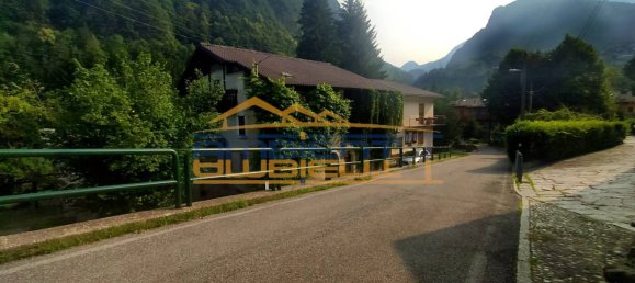 3 Schlafzimmer Haus in Lenna, Italy, Nr. 91584 35