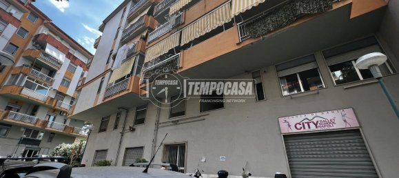 1 room Garage in Naples, Italy No. 27759 17