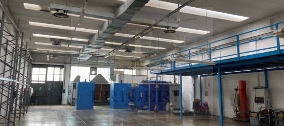 1 room Warehouse in Bovisio Masciago, Italy No. 174773 3