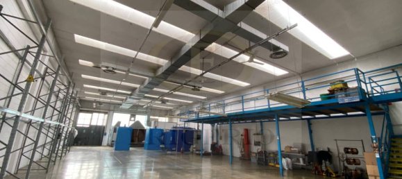 1 room Warehouse in Bovisio Masciago, Italy No. 174773 4