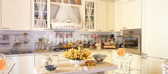 2 Schlafzimmer Wohnung in Vinci, Italy, Nr. 145032 4