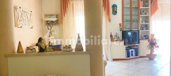 2 Schlafzimmer Wohnung in Vinci, Italy, Nr. 145032 10