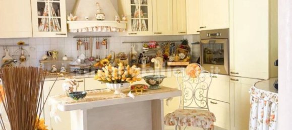 2 Schlafzimmer Wohnung in Vinci, Italy, Nr. 145032 13