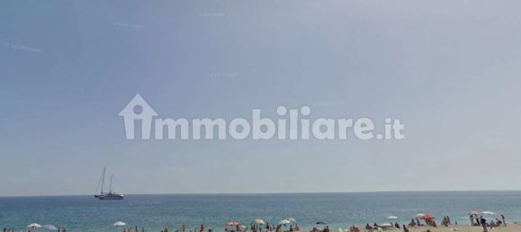 2 bedrooms Apartment in Palermo, Italy No. 361004 4