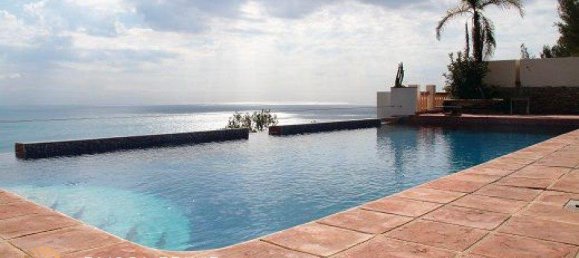 4 bedrooms Villa in Javea, Spain No. 1549 2