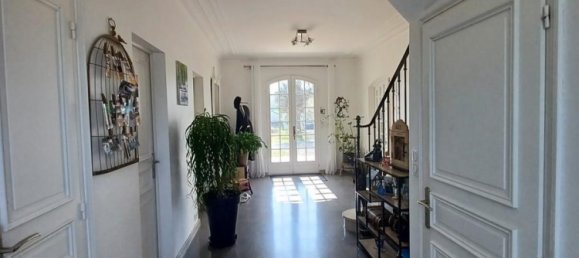 5 Schlafzimmer Haus in Joue-les-Tours, France, Nr. 346267 2