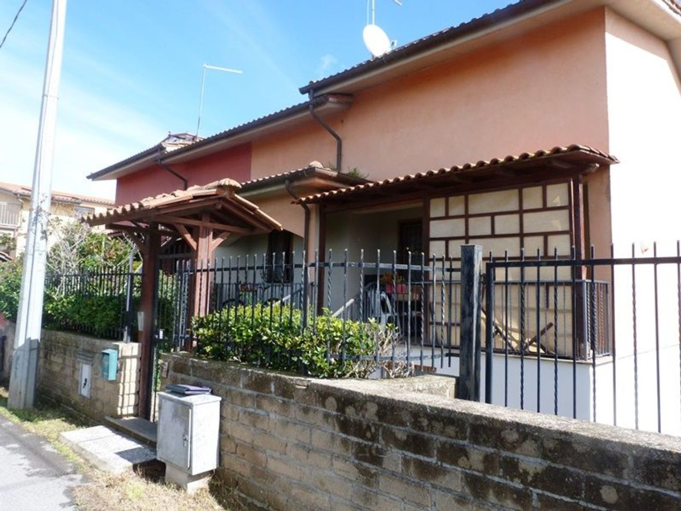 6غرفة فيلا في Anguillara Sabazia, Italy رقم 143454