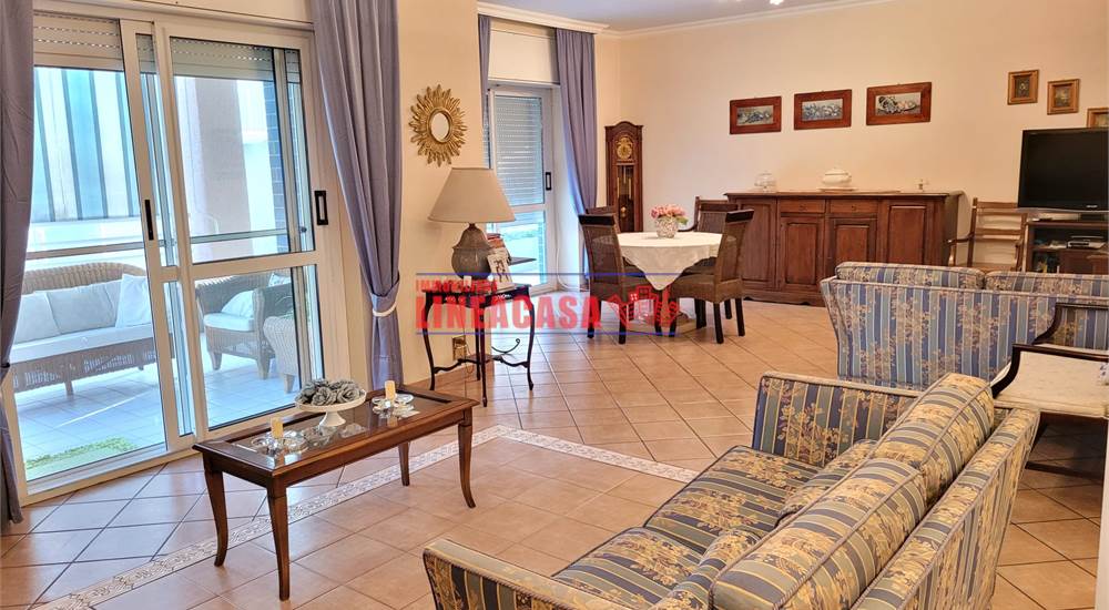 3 bedrooms Apartment in Cerignola, Italy No. 122608