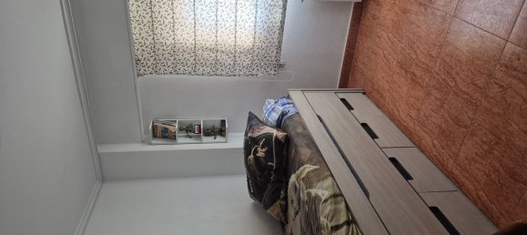 4 bedrooms Apartment in Montcada i Reixac, Spain No. 183192 6