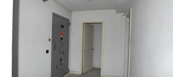 Коммерческая недвижимость 140м² в Эльда, Испания № 93417 7