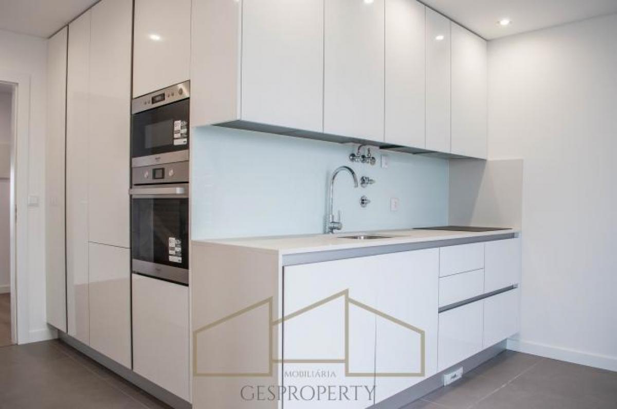 3 Schlafzimmer Wohnung in Seixal, Portugal, Nr. 246