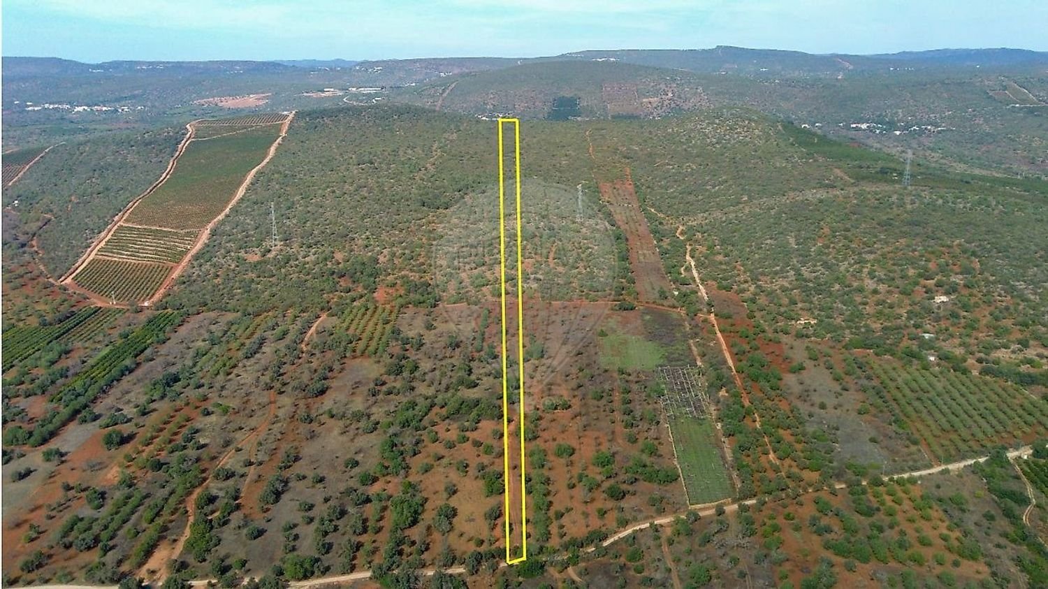 Terreno en Paderne, Portugal 14880 m² No. 155622