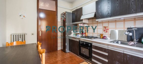 3 Schlafzimmer Wohnung in Carpi, Italy, Nr. 302484 6