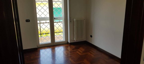 7-salle Villa à Giugliano in Campania, Italy No. 111680 21