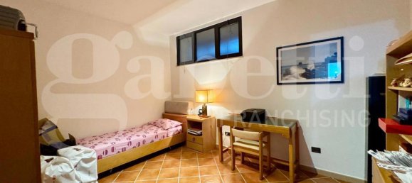 3 chambres Appartement à Bari, Italy No. 373728 22