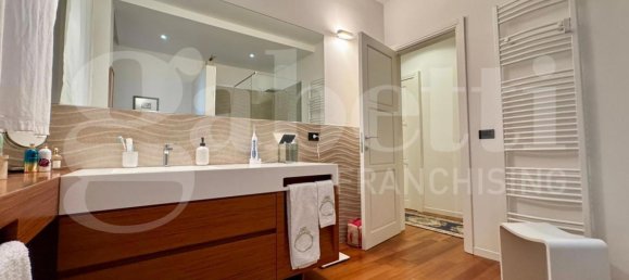 3 chambres Appartement à Bari, Italy No. 373728 18