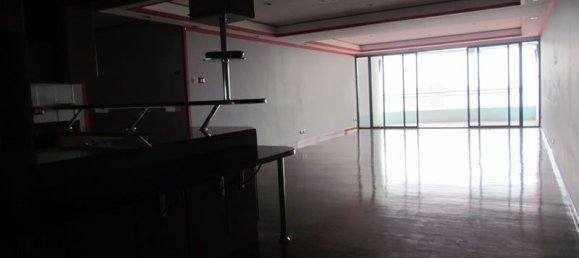 4 bedrooms Condo in Pattaya, Thailand No. 3878 6