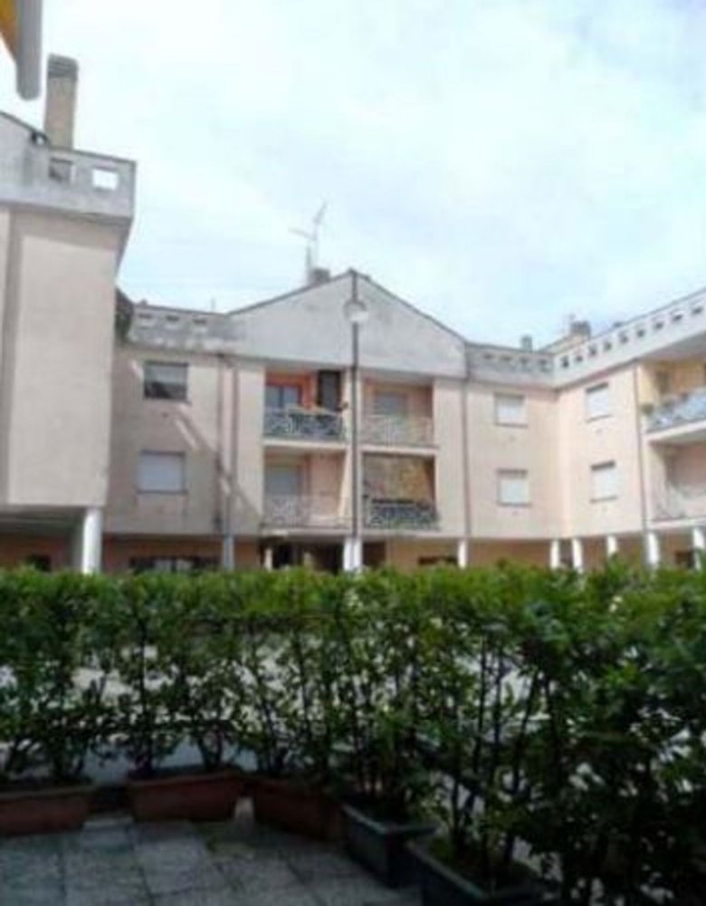 2-Zimmer Wohnung in Robecchetto con Induno, Italy, Nr. 59946