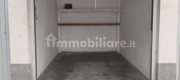  مرآب في Turin, Italy 12متر مربع رقم 251108 2