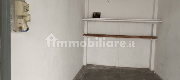  مرآب في Turin, Italy 12متر مربع رقم 251108 4