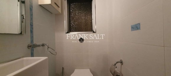 3 غرف نوم شقة في Pieta, Malta رقم 7499 11