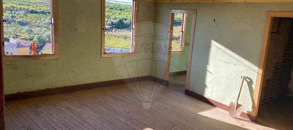 Casa de 4 dormitorios en Lamego, Portugal No. 15912 6