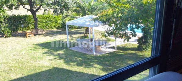 Вилла с 3 спальнями в Сенигаллия, Италия № 176927 34