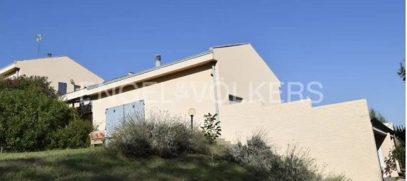 Вилла с 3 спальнями в Сенигаллия, Италия № 176927 39