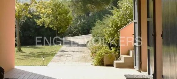 Вилла с 3 спальнями в Сенигаллия, Италия № 176927 43