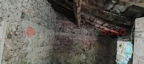 Studio in San Romano in Garfagnana, Italy No. 73445 10