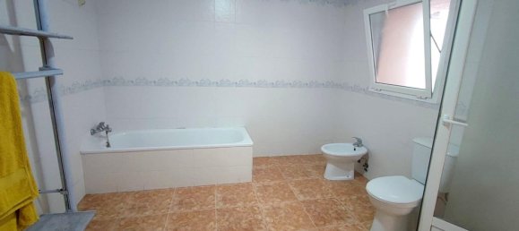 Casa de 3 dormitorios en València, Spain No. 144025 7