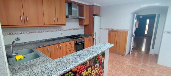 Casa de 3 dormitorios en València, Spain No. 144025 4