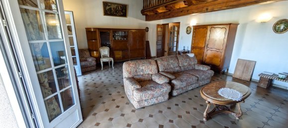 4 bedrooms Villa in Propriano, France No. 271969 5