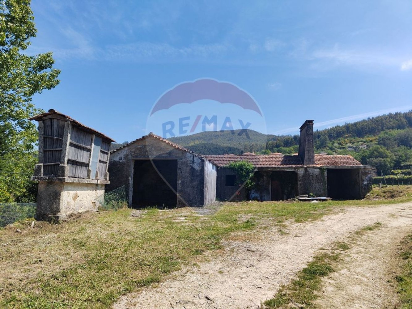 4 bedrooms House in Macieira de Cambra, Portugal No. 17144