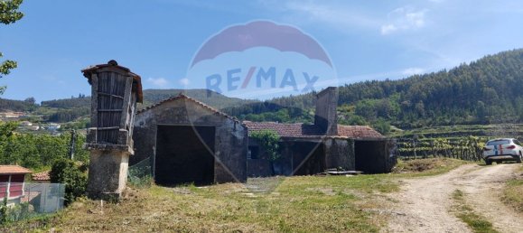 4 bedrooms House in Macieira de Cambra, Portugal No. 17144 18