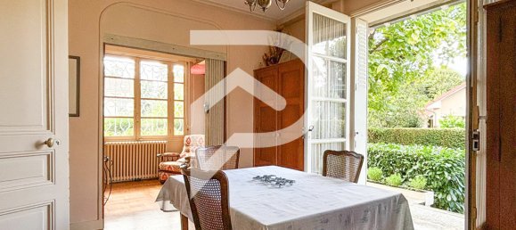 4 bedrooms House in Montlignon, France No. 350287 5