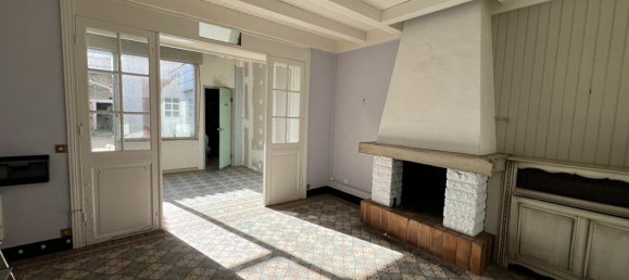 4 chambres Bâtiment à Béthune, France No. 234130 2