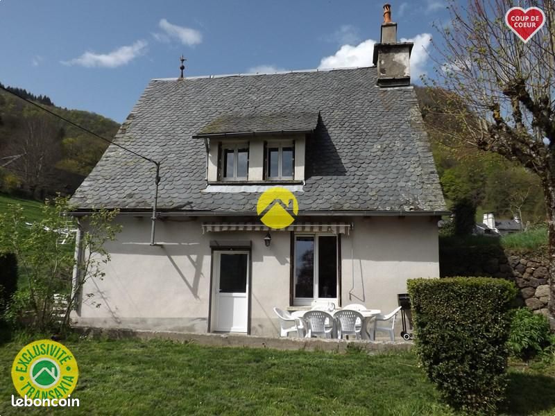 2 bedrooms House in Vic-sur-Cere, France No. 341437