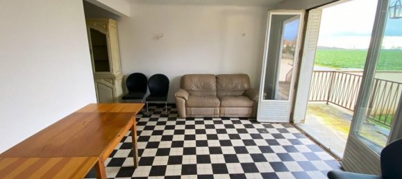 2 bedrooms House in Villiers-en-Biere, France No. 162070 6