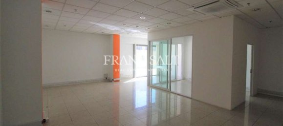 66m² Office in Saint Julian's, Malta No. 12255 2
