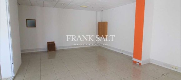 66m² Office in Saint Julian's, Malta No. 12255 8