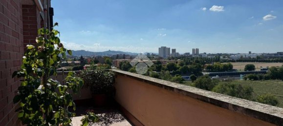 Penthouse T1 em Bologna, Italy N.º 341904 3