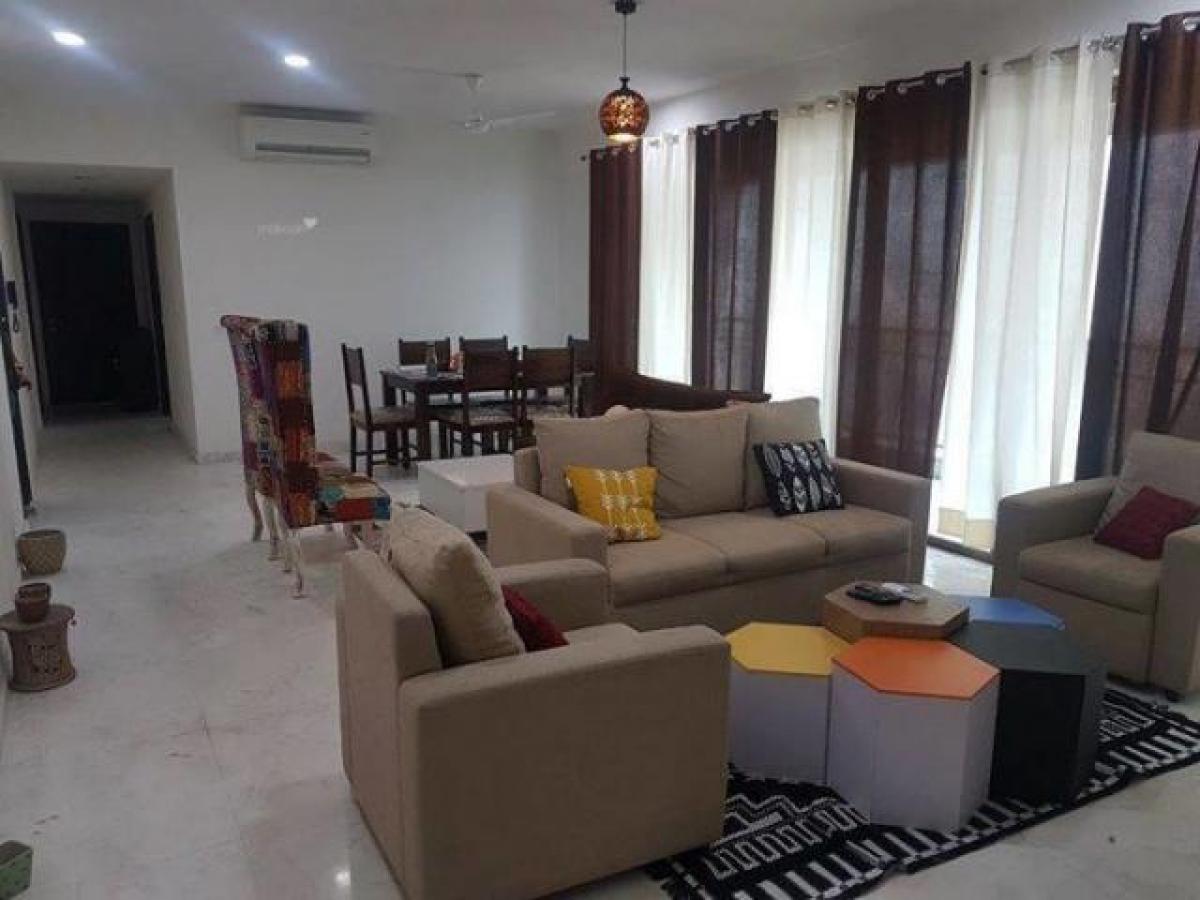 3 bedrooms House in Gurgaon, India No. 630